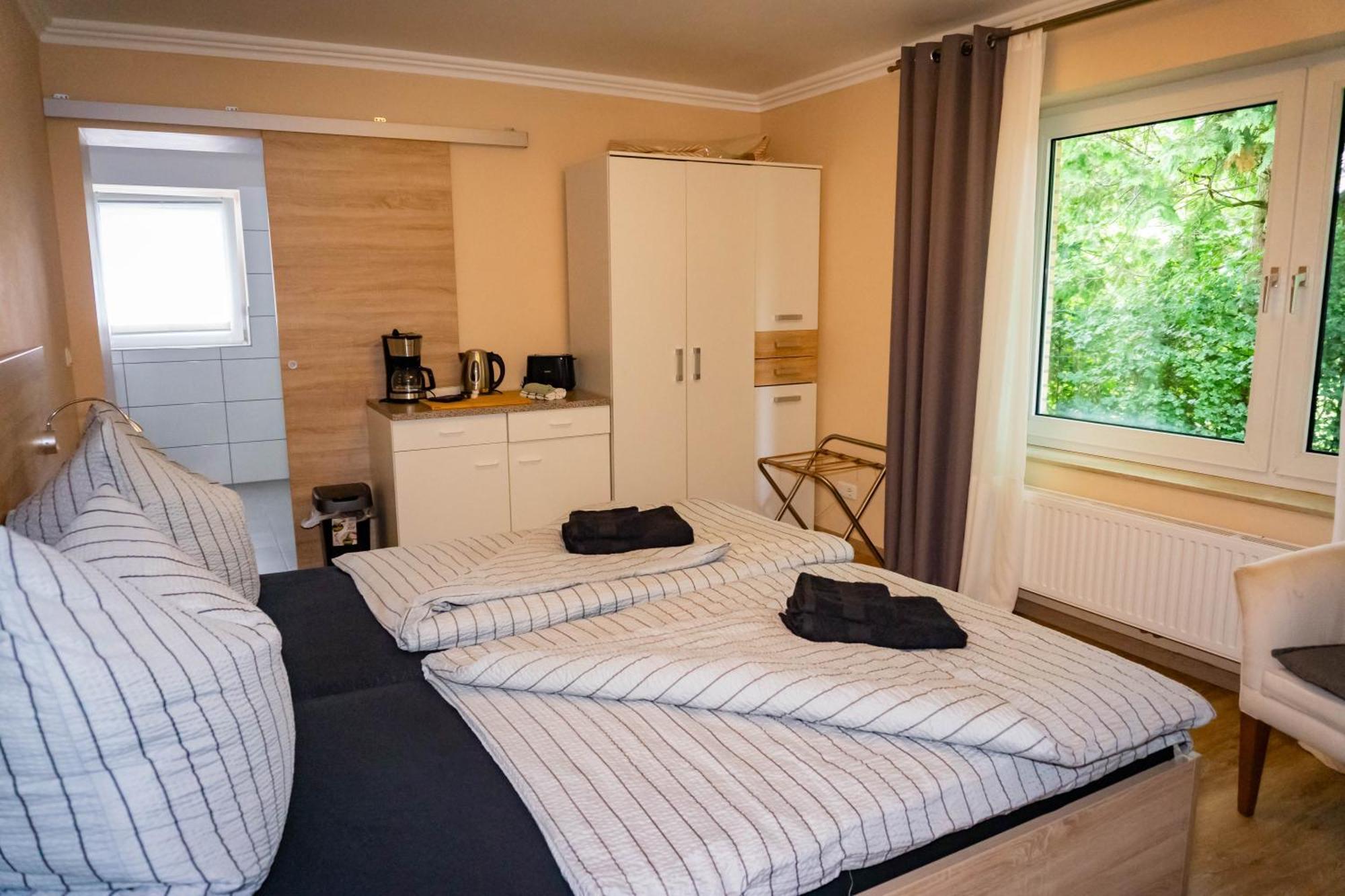 Haus Strandlust- Gemuetliches Studio Direkt Am Duemmer Apartment Lembruch Luaran gambar